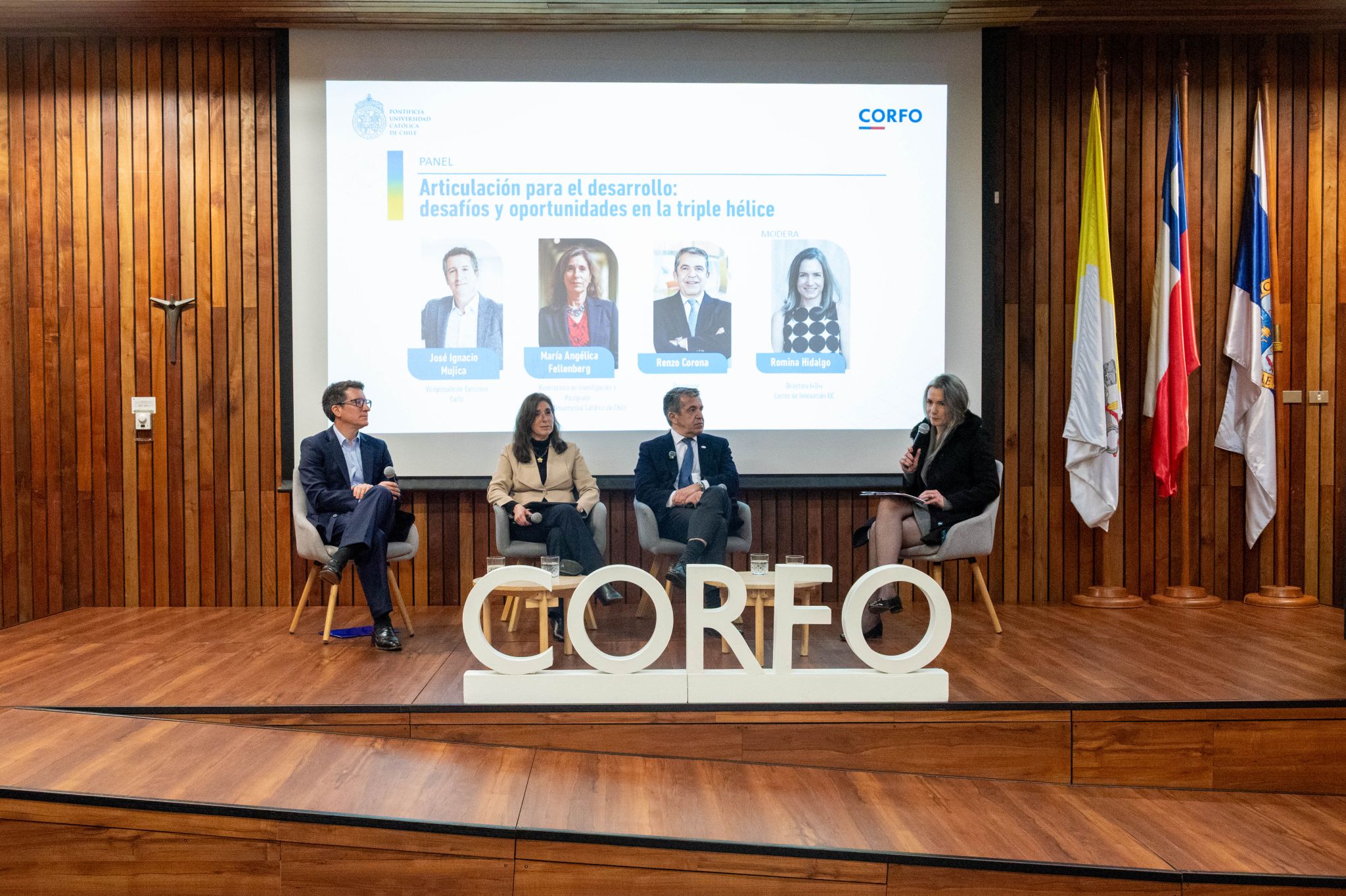 Encuentro «Hacia una nueva agenda de innovación» en el Centro de Innovación UC